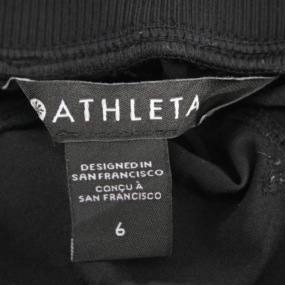 Athleta Women's Black Skyline Hiking Athletic Shorts‎ Size 6
